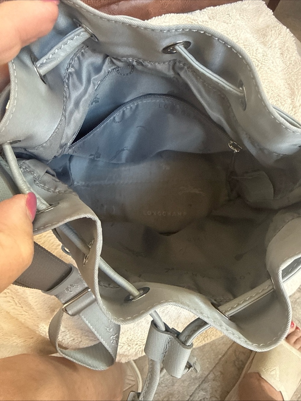 Longchamp Le Pliage Neo Drawstring Bucket Bag - Picture 10 of 16